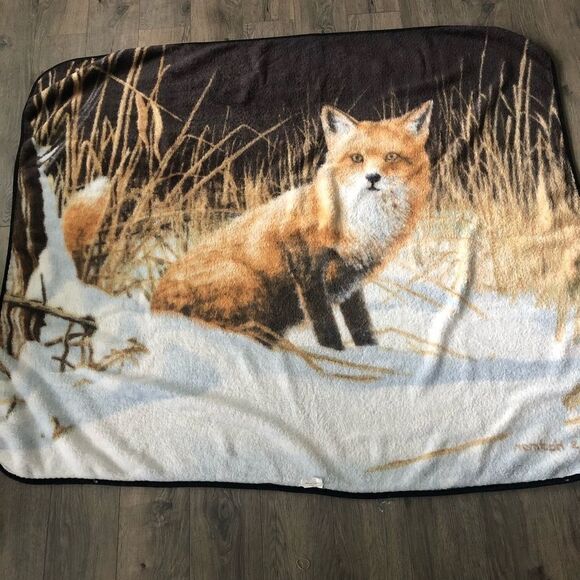 Pair James Hautman Collectible reversible throws - Picture 3 of 8